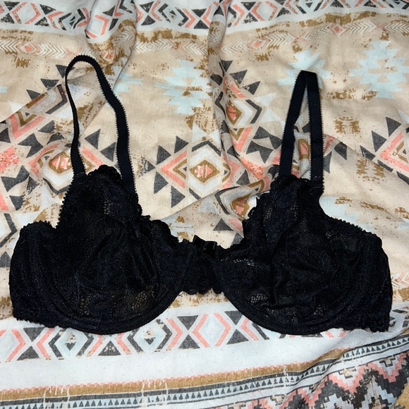 NWOT Apt. 9 Black Lace Sheer Bra with Underwire Size 38C - Picture 4 of 10
